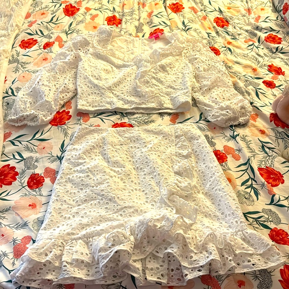 Lily Pulitzer 2 piece eyelet set